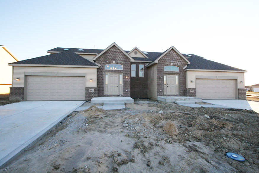 Attached Vivian - Lot 6-AB, Heritage North